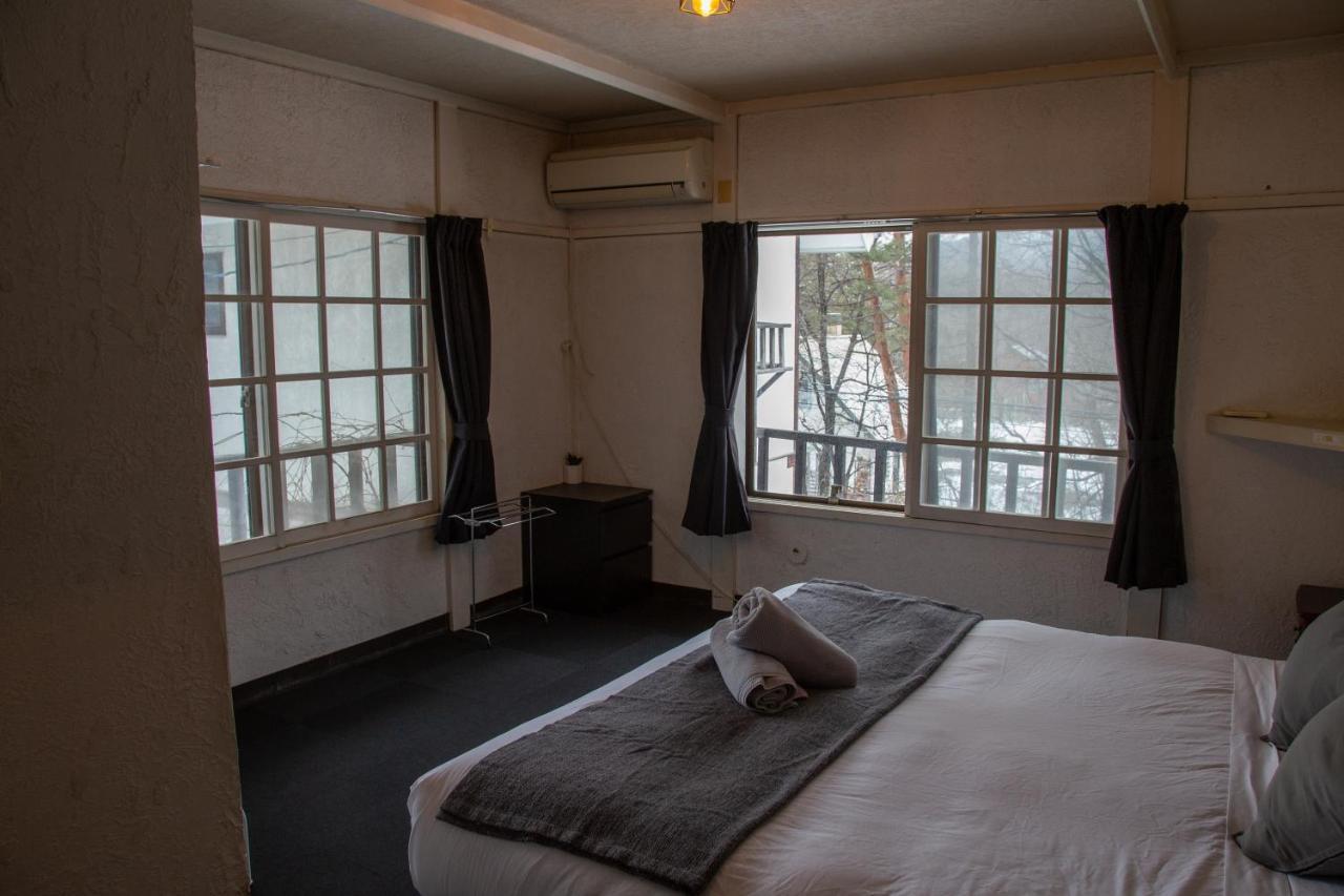 Powder Temple Hotel Hakuba Exterior photo